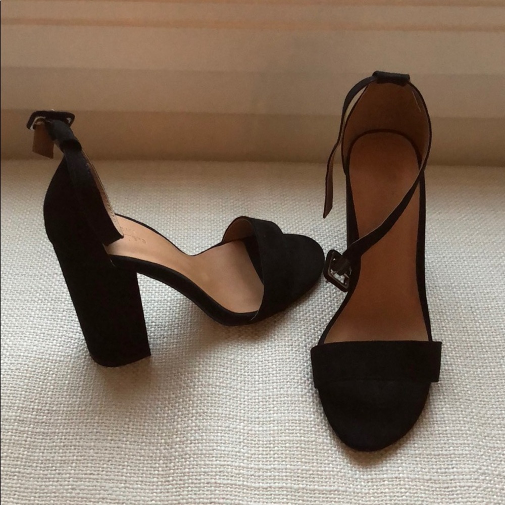 Brand new but heel is a bit too high for me